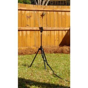 MiniMax Turbo Oscillating Sprinkler on Tripod with QuickConnect